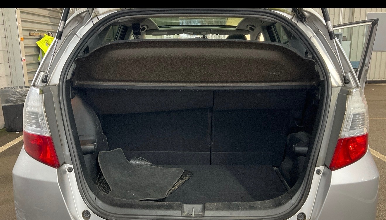 Used Honda Jazz 2010 for sale - 77592277: Photo 11