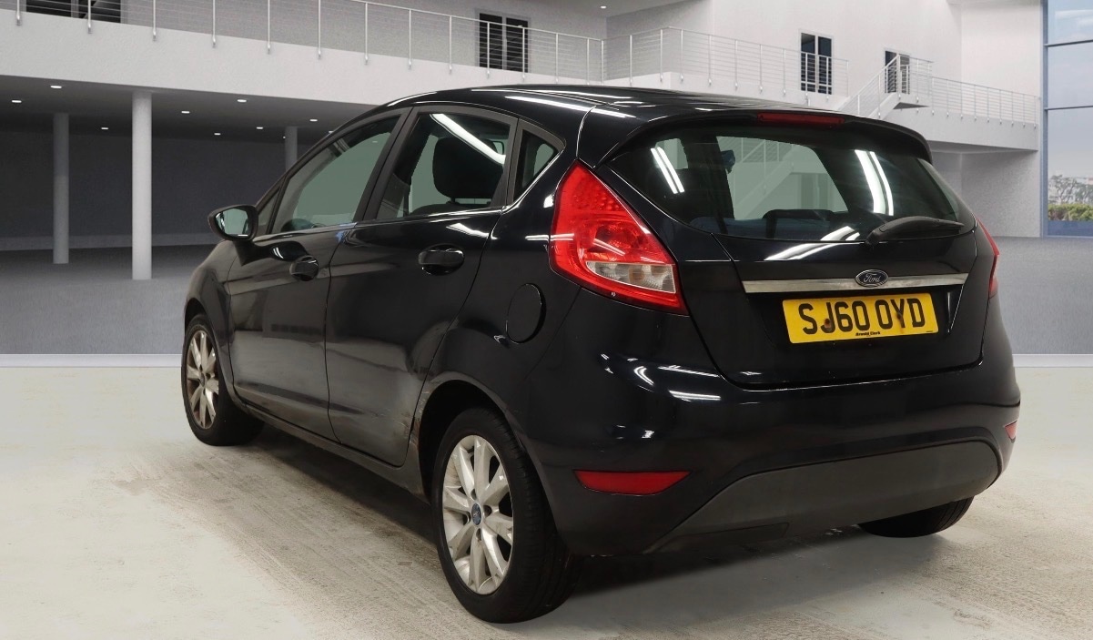 Used Ford Fiesta 2010 for sale - 77360874: Photo 4