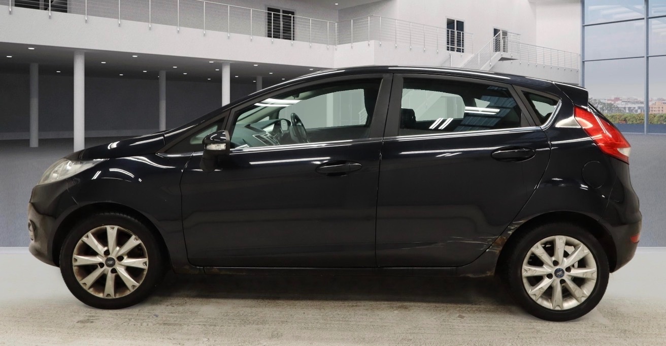 Used Ford Fiesta 2010 for sale - 77360874: Photo 6