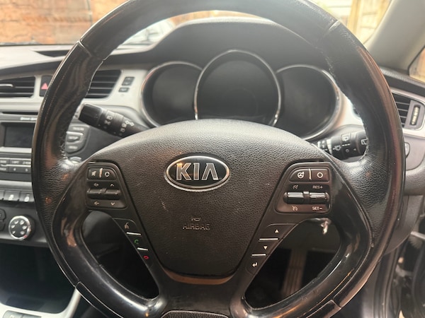 Used Kia Ceed 2015 for sale - 76264180: Photo 17