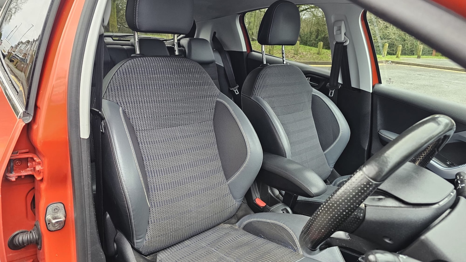 Used Peugeot 208 2015 for sale - 77694581: Photo 14