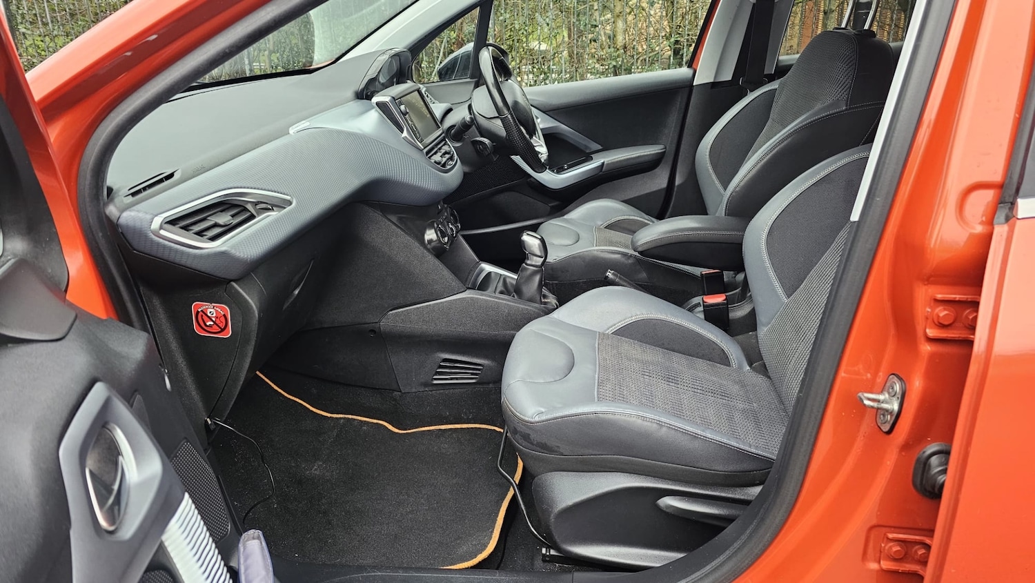 Used Peugeot 208 2015 for sale - 77694581: Photo 24