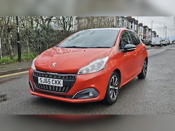 Used Peugeot 208 2015 for sale - 77694581: Photo