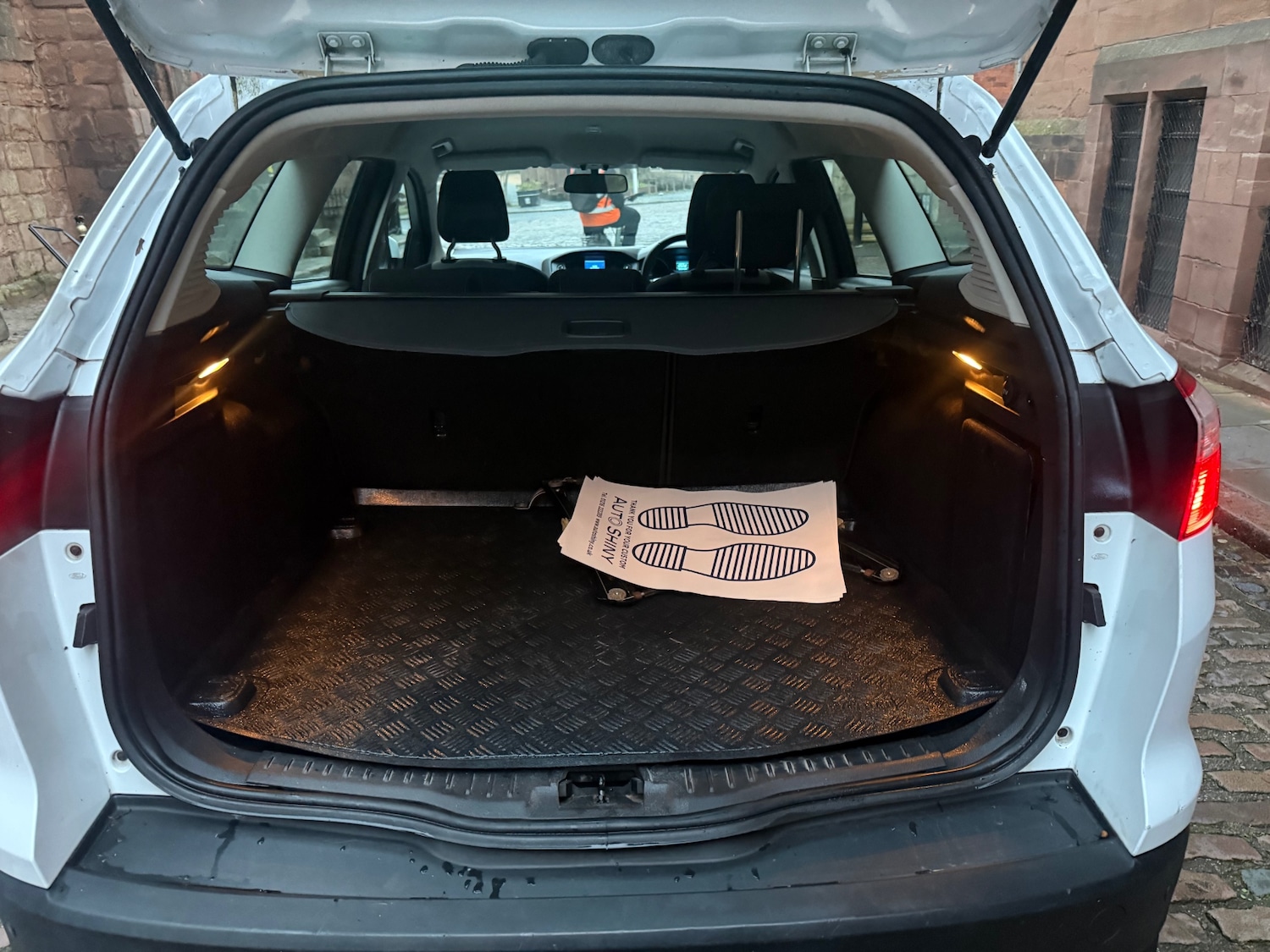 Used Ford Focus 2012 for sale - 76847306: Photo 28