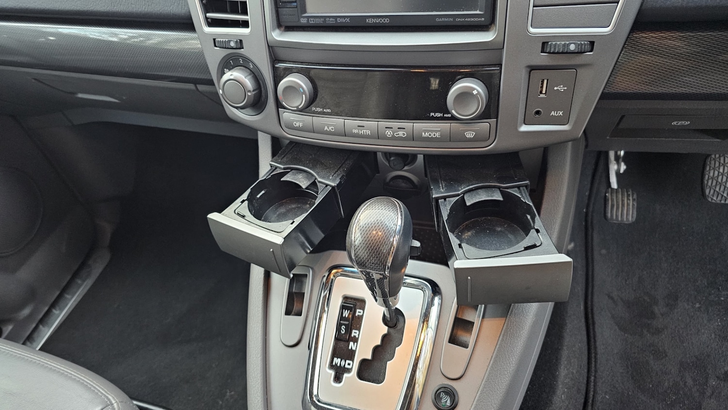 Used Ssangyong Turismo 2015 for sale - 77742723: Photo 11