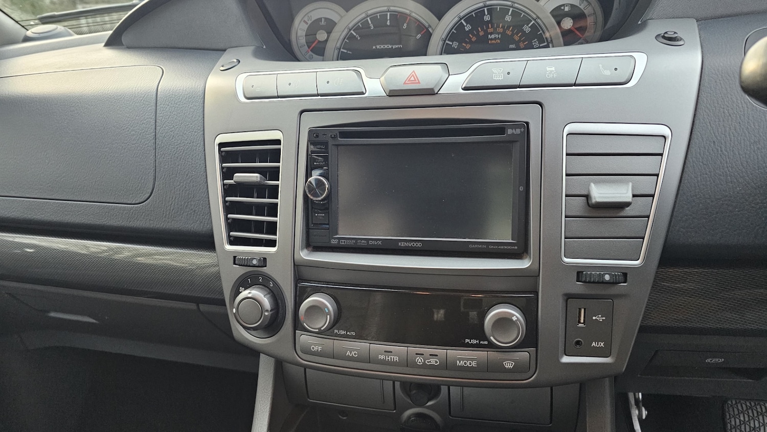 Used Ssangyong Turismo 2015 for sale - 77742723: Photo 22