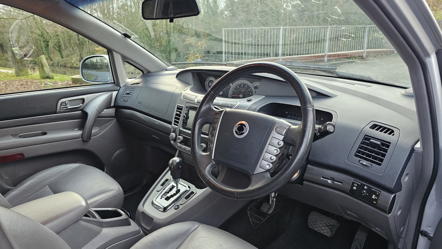 Used Ssangyong Turismo 2015 for sale - 77742723: Photo 25