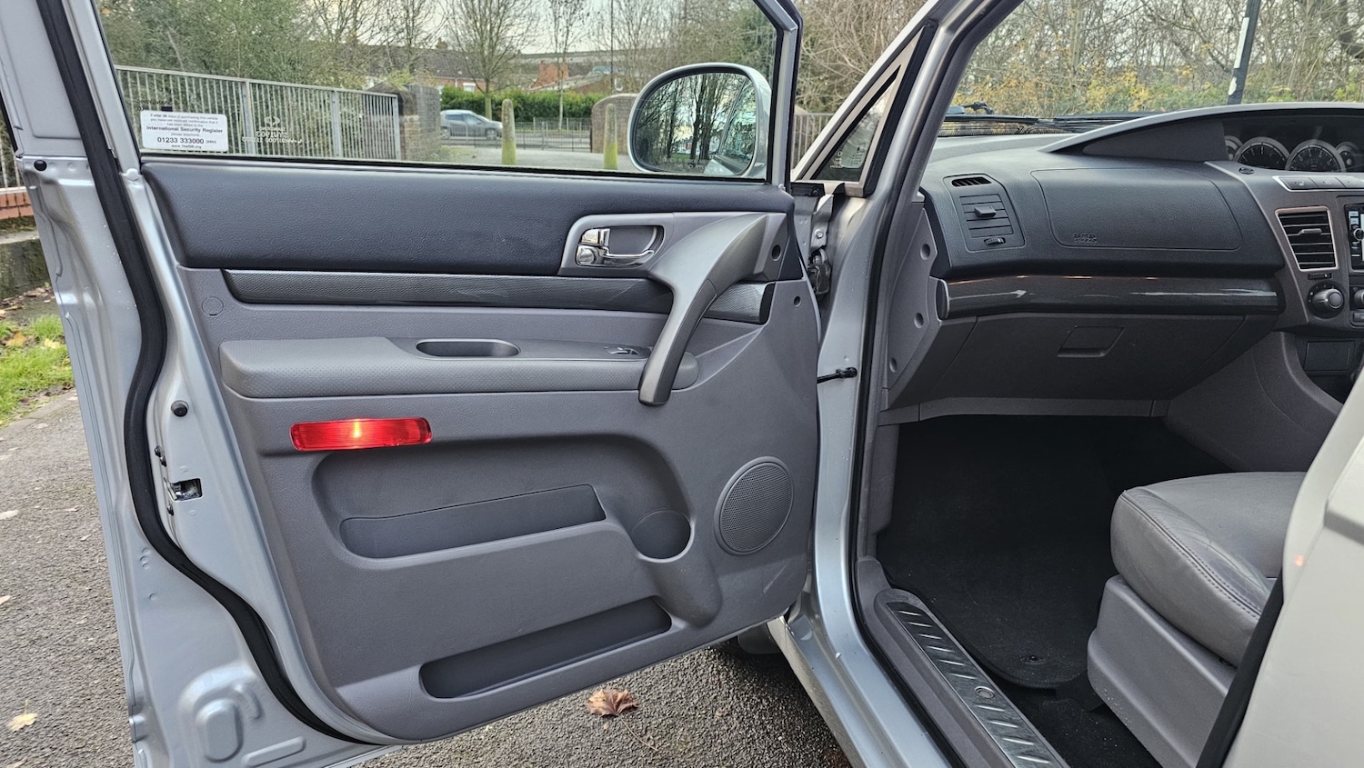 Used Ssangyong Turismo 2015 for sale - 77742723: Photo 54