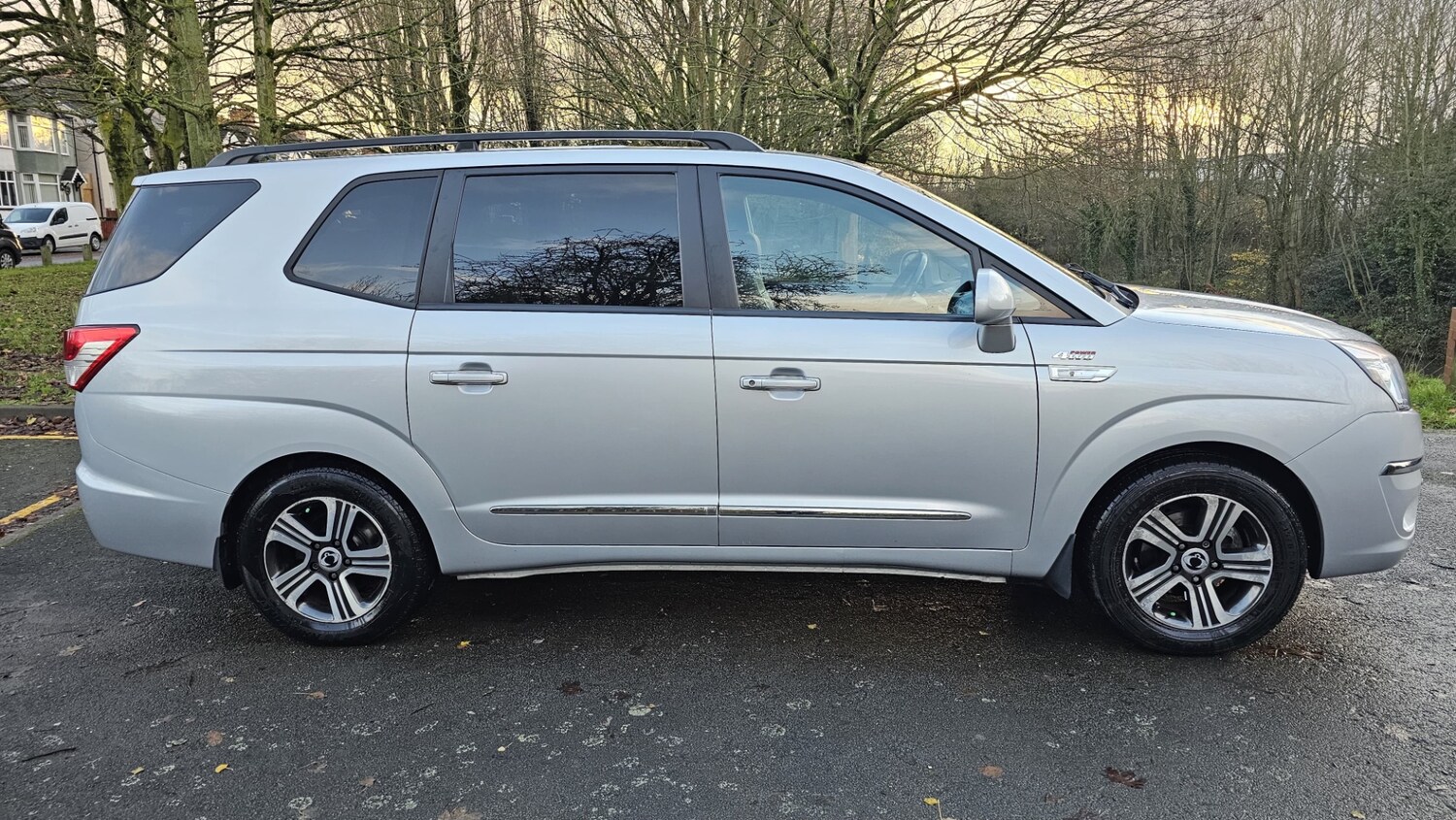 Used Ssangyong Turismo 2015 for sale - 77742723: Photo 61
