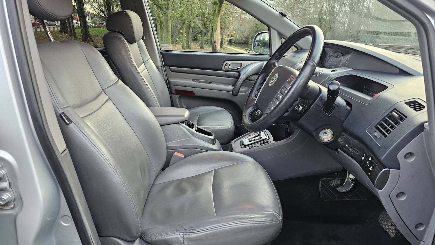 Used Ssangyong Turismo 2015 for sale - 77742723: Photo 9