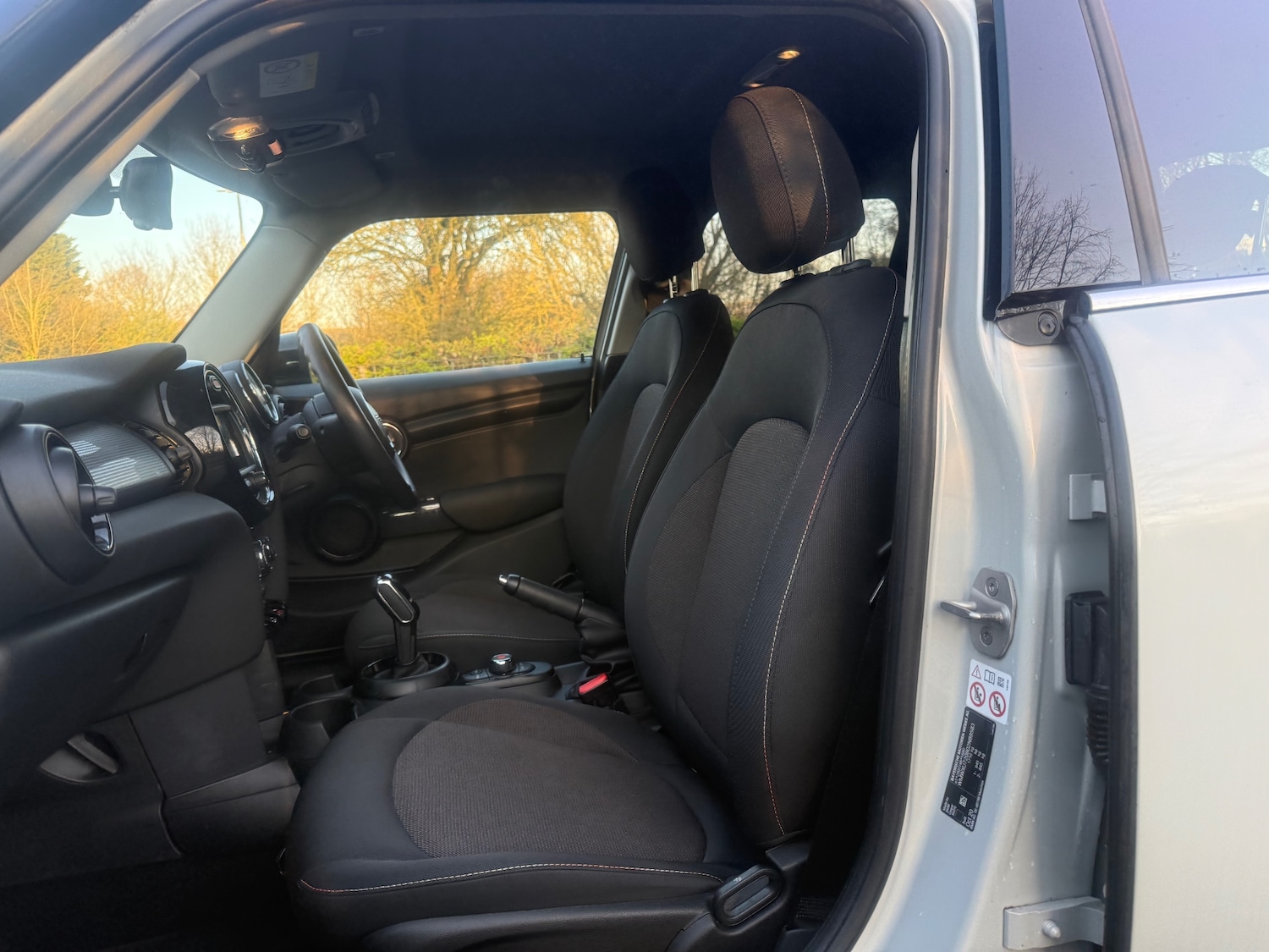 Used MINI Hatch 2020 for sale - 77943583: Photo 24