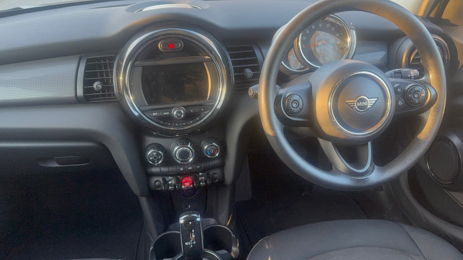 Used MINI Hatch 2020 for sale - 77943583: Photo 25