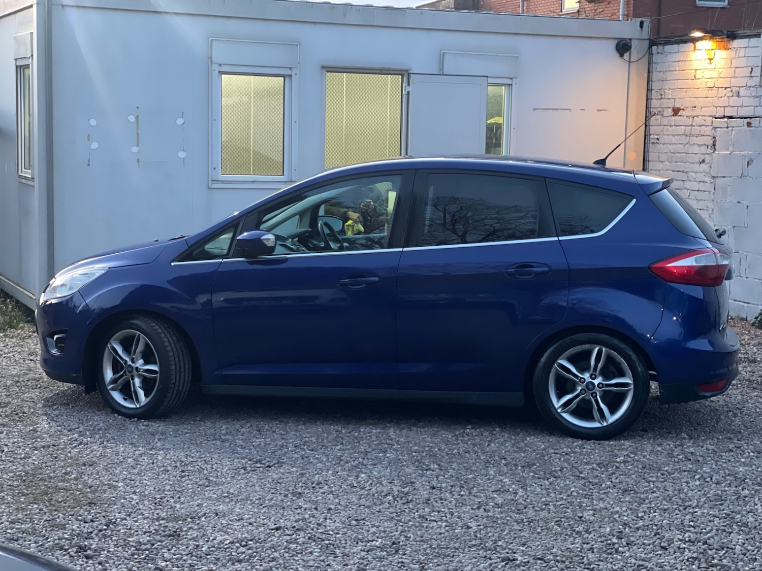 Used Ford C-Max 2014 for sale - 76740980: Photo 32