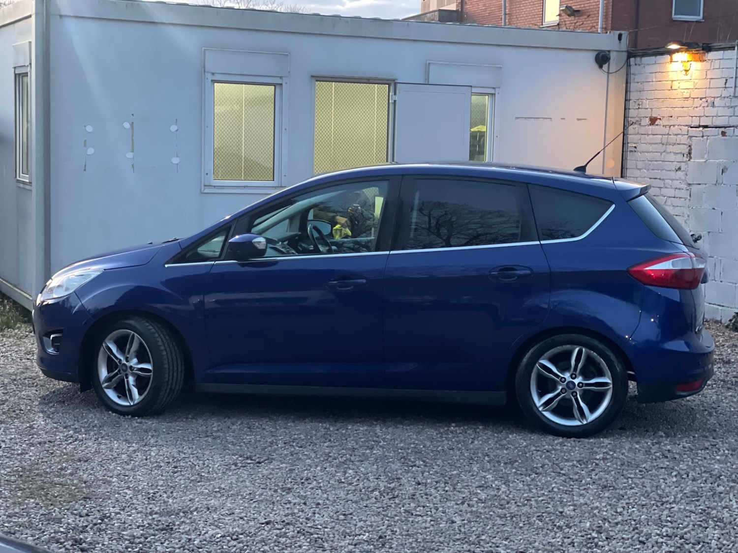 Used Ford C-Max 2014 for sale - 76740980: Photo 5