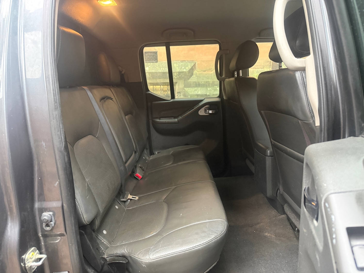 Used Nissan Navara 2015 for sale - 76763614: Photo 10