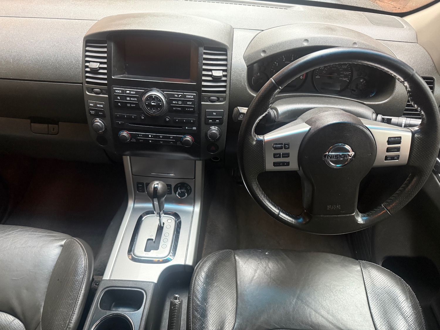 Used Nissan Navara 2015 for sale - 76763614: Photo 32
