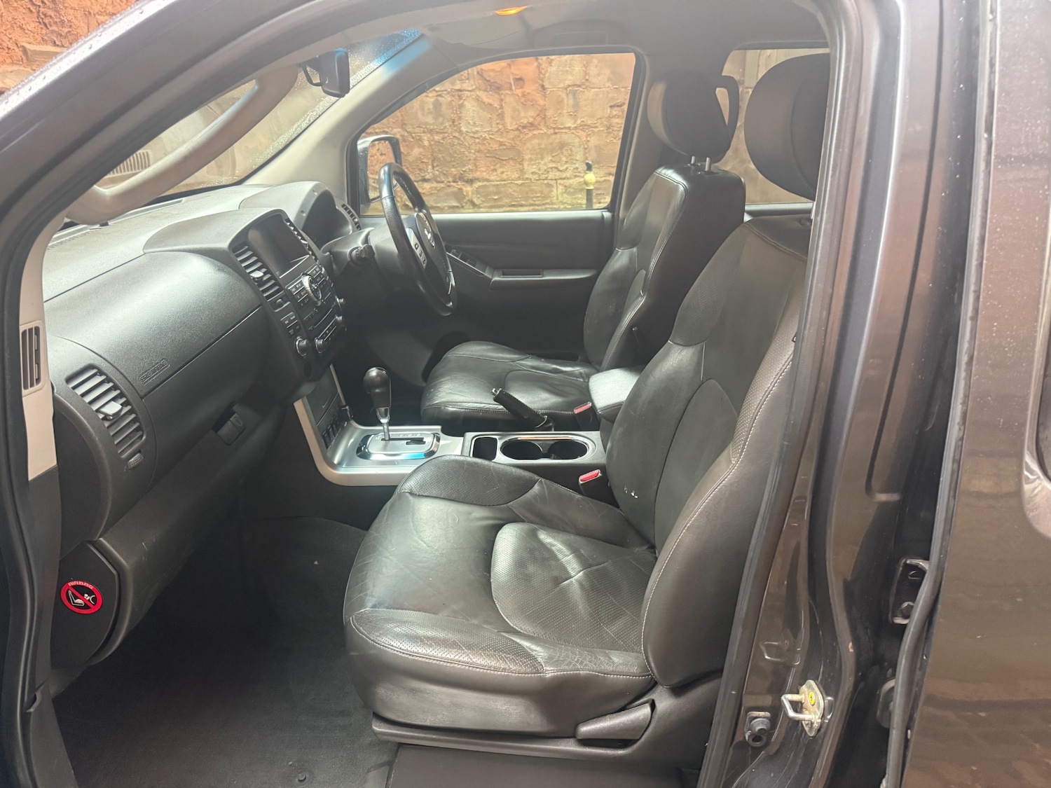 Used Nissan Navara 2015 for sale - 76763614: Photo 35