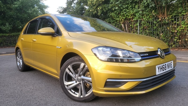 Used Volkswagen Golf 2018 for sale - 75369818: Photo 1