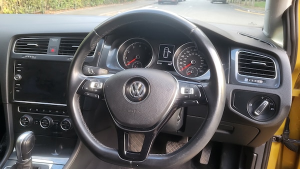 Used Volkswagen Golf 2018 for sale - 75369818: Photo 7