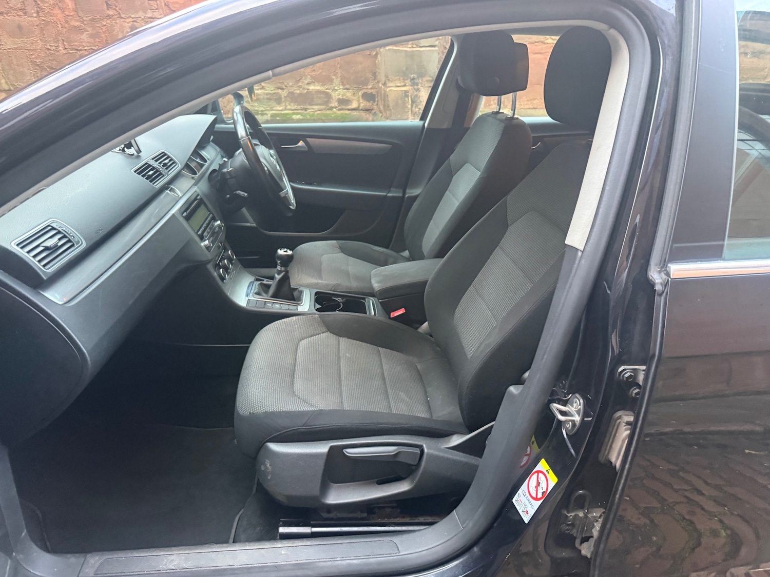 Used Volkswagen Passat 2011 for sale - 76847716: Photo 8