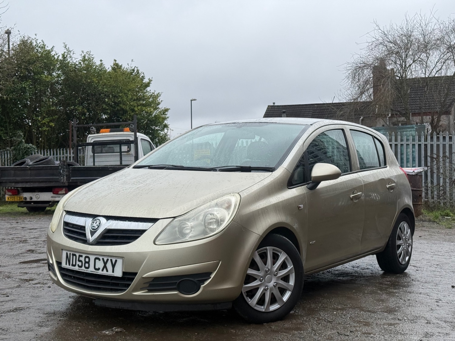 Used Vauxhall Corsa 2008 for sale - 77530200: Photo 2
