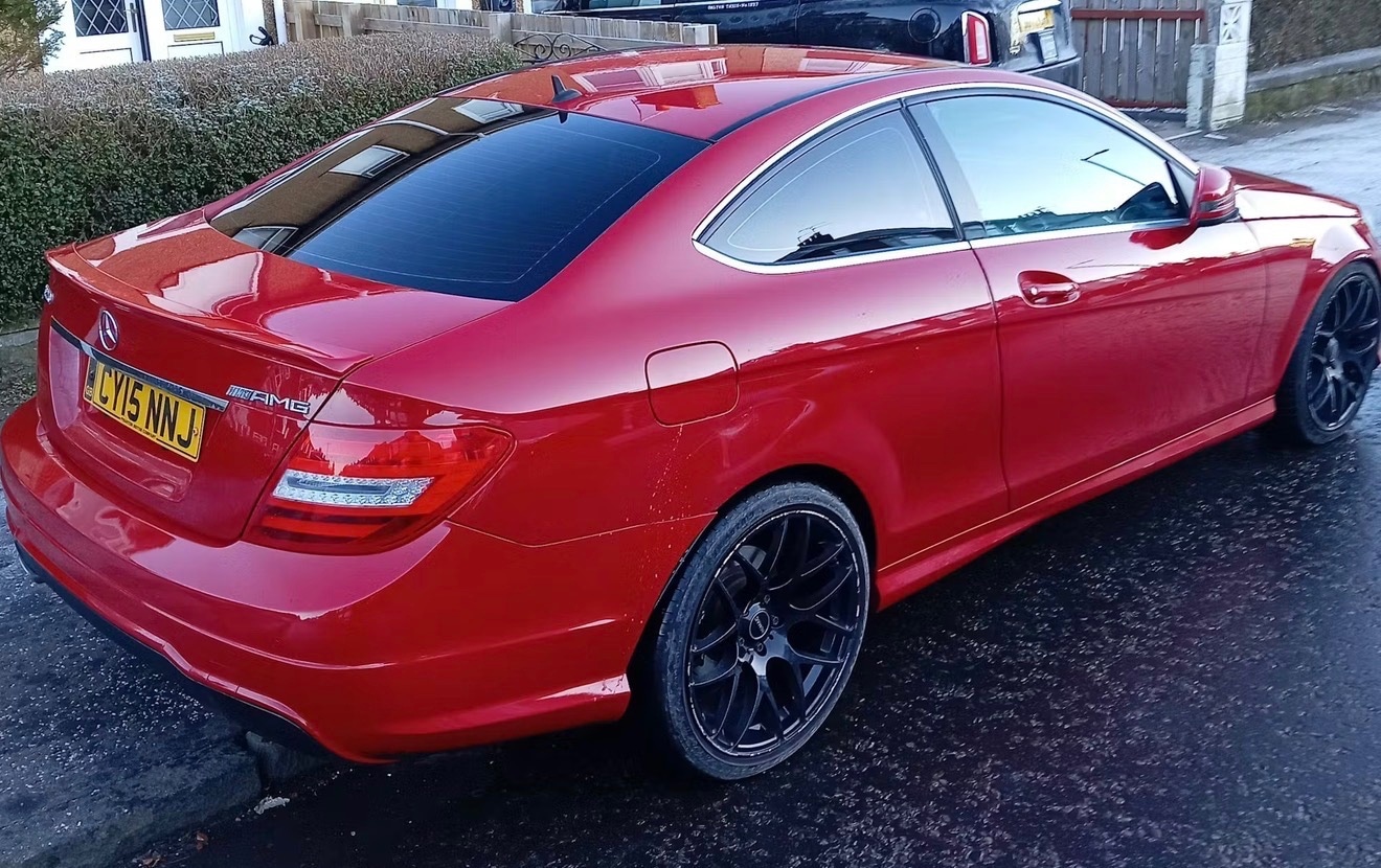 Used Mercedes-Benz C Class 2015 for sale - 77162464: Photo 4