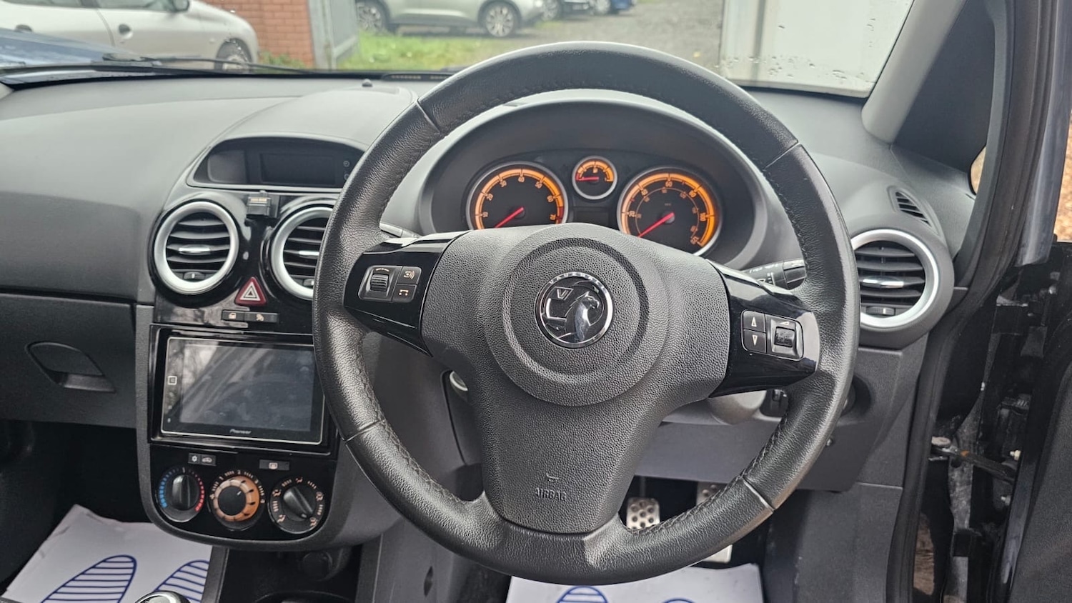 Used Vauxhall Corsa 2013 for sale - 76623858: Photo 10