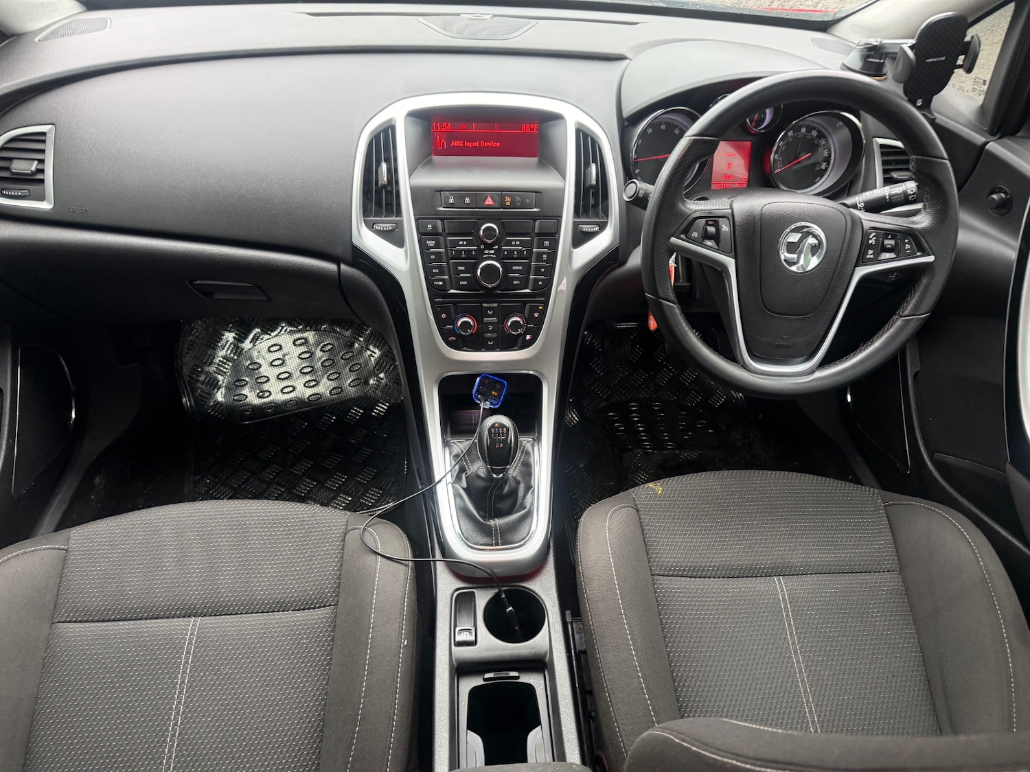 Used Vauxhall Astra 2010 for sale - 77530359: Photo 20