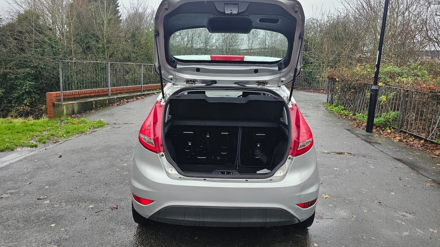 Used Ford Fiesta 2010 for sale - 77085128: Photo 13