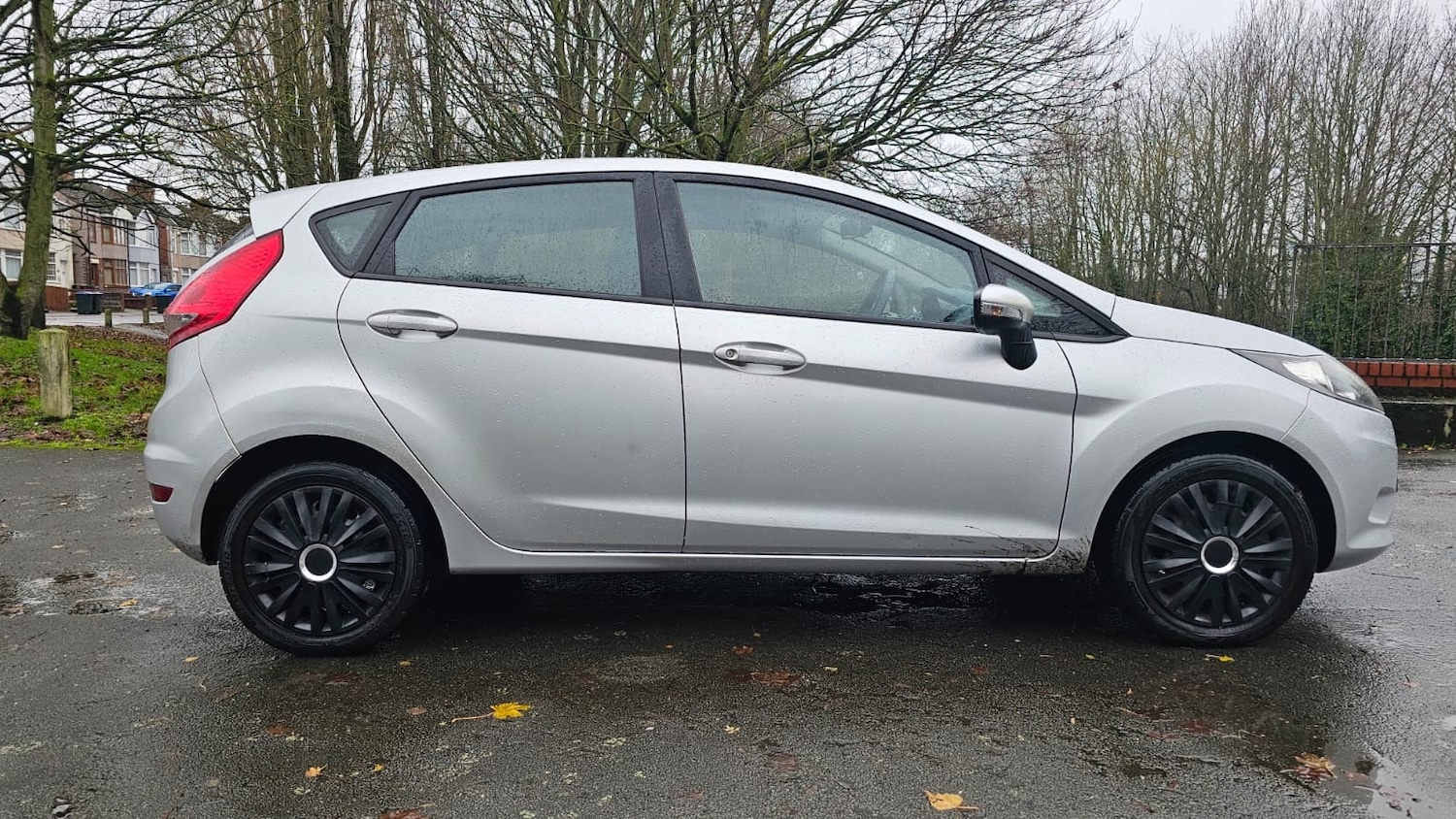 Used Ford Fiesta 2010 for sale - 77085128: Photo 17
