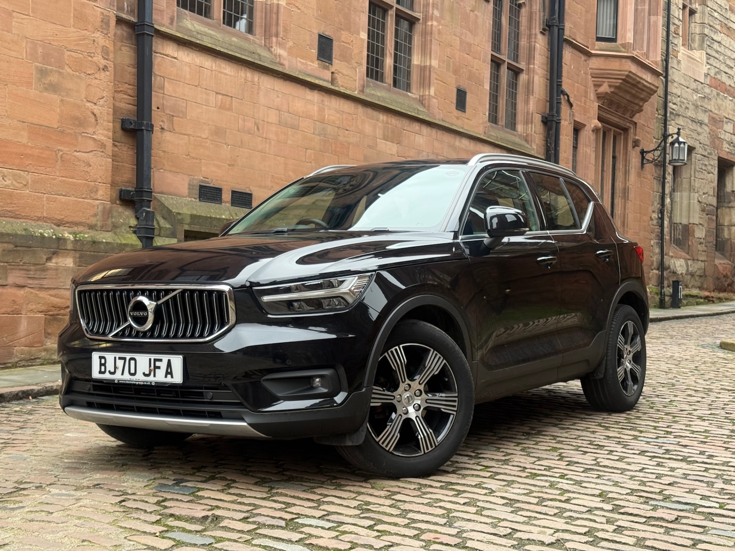 Used Volvo XC40 2020 for sale - 77409742: Photo 2