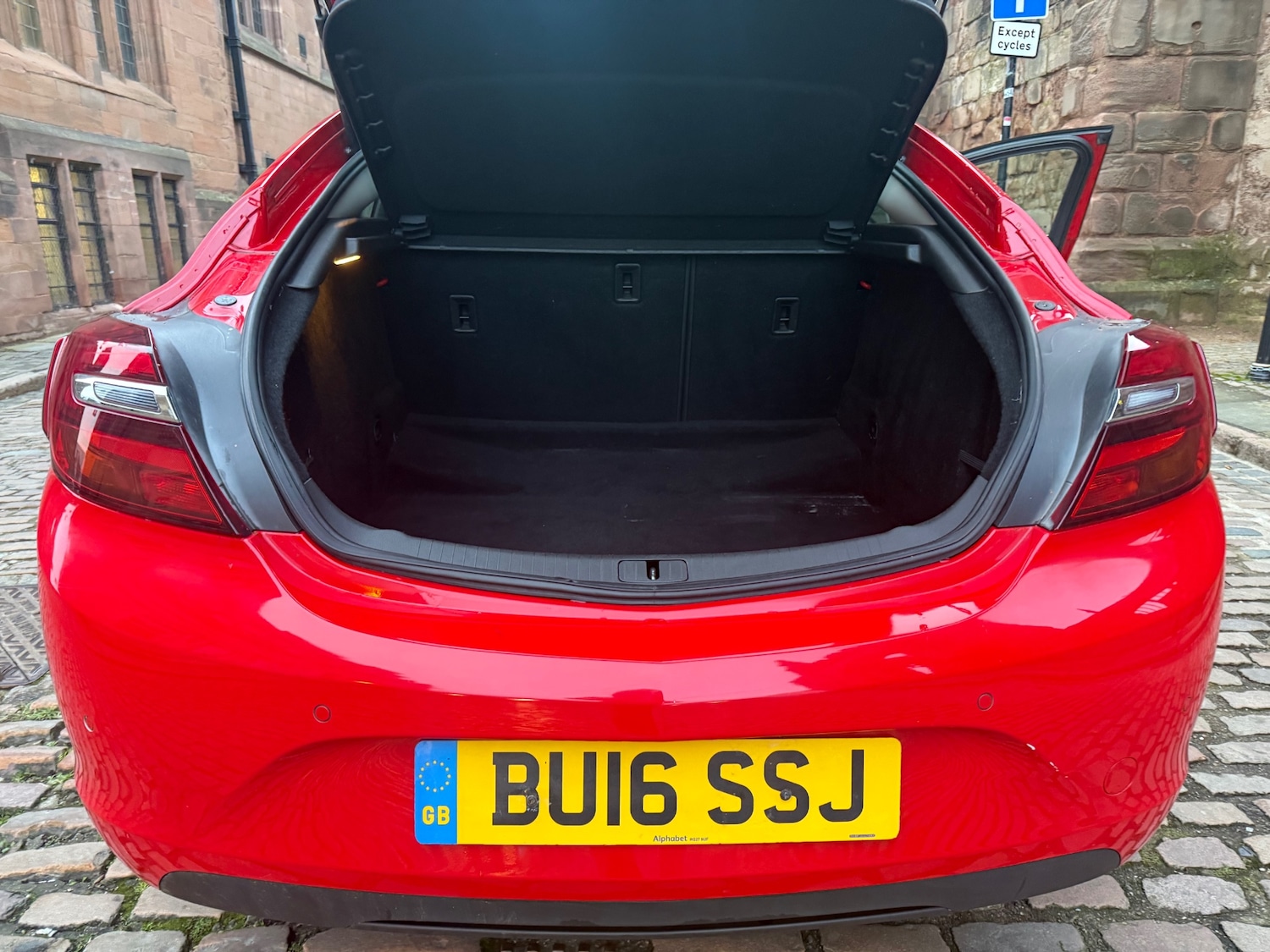 Used Vauxhall Insignia 2016 for sale - 77207218: Photo 16