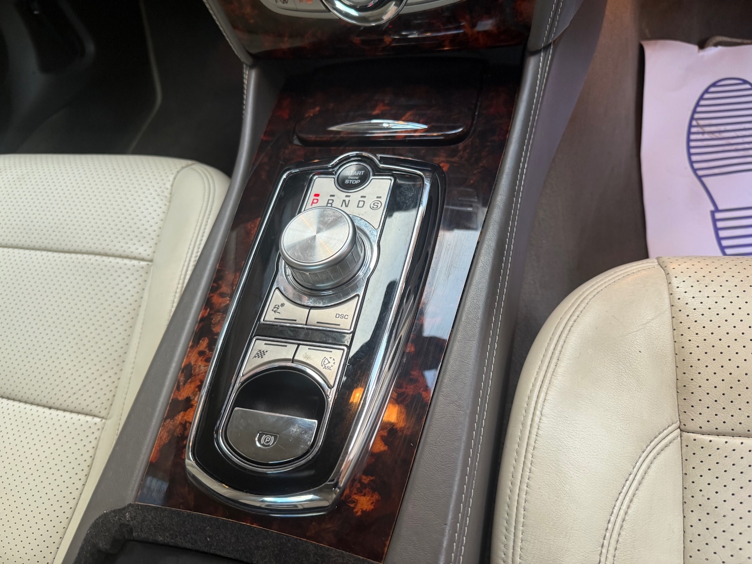 Used Jaguar XK 2011 for sale - 76918205: Photo 16