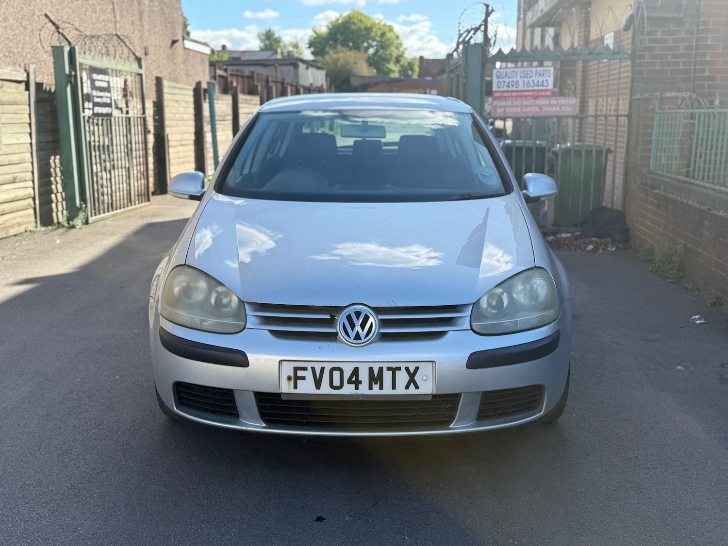 Used Volkswagen Golf 2004 for sale - 77044771: Photo 29