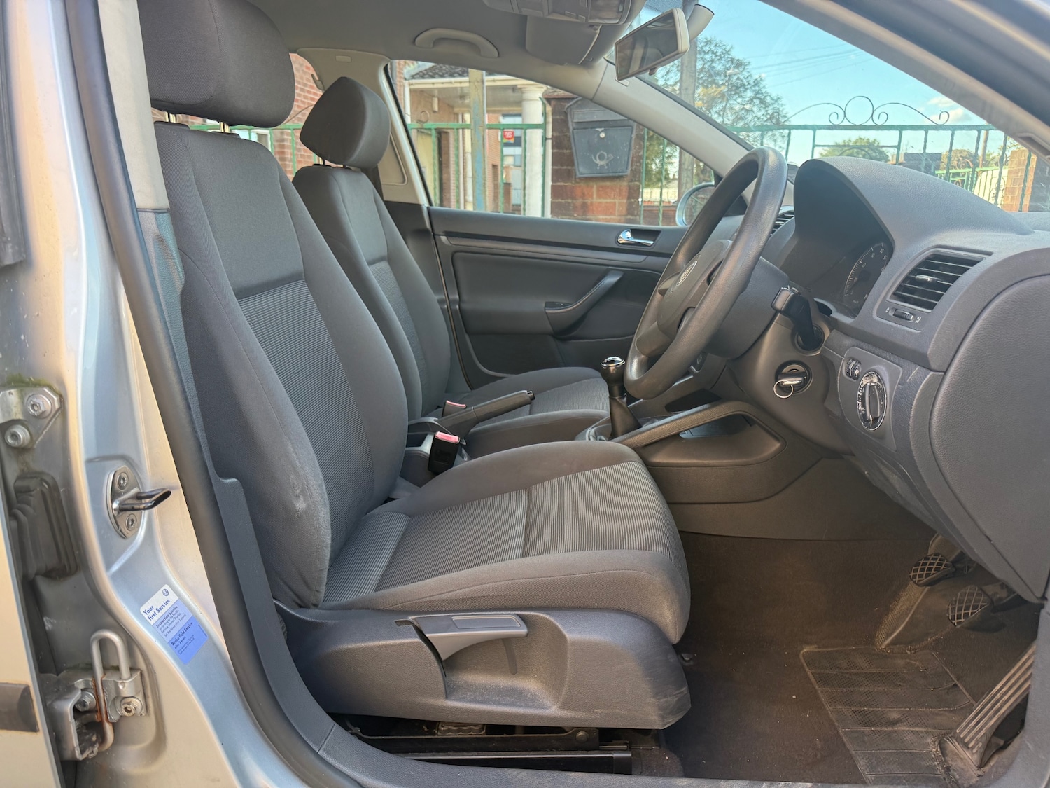 Used Volkswagen Golf 2004 for sale - 77044771: Photo 9