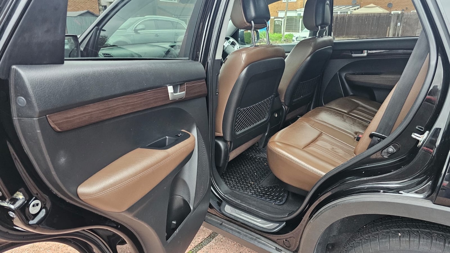 Used Kia Sorento 2012 for sale - 76610133: Photo 16