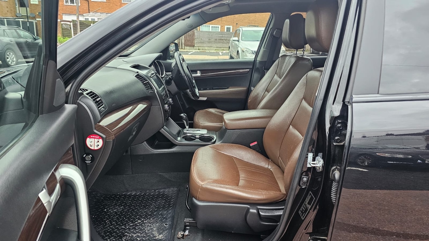 Used Kia Sorento 2012 for sale - 76610133: Photo 8