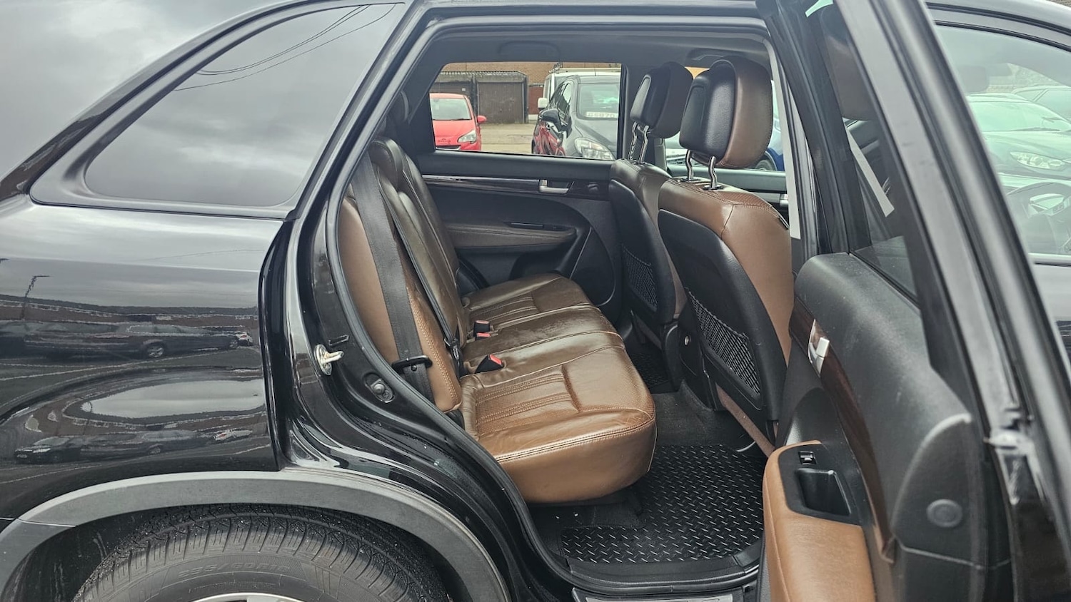 Used Kia Sorento 2012 for sale - 76610133: Photo 9