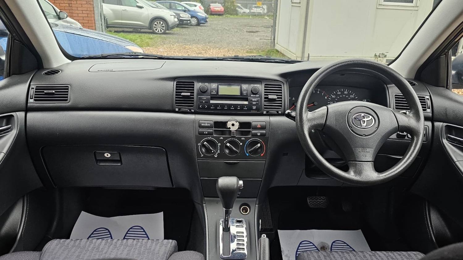 Used Toyota Corolla 2003 for sale - 76746257: Photo 15