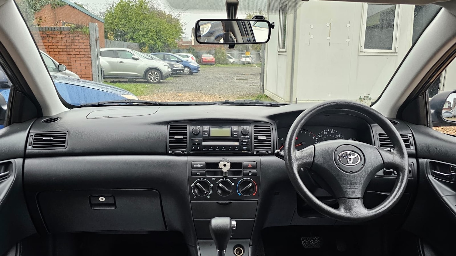 Used Toyota Corolla 2003 for sale - 76746257: Photo 16