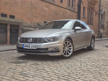 Used Volkswagen Passat 2016 for sale - 79555662: Photo