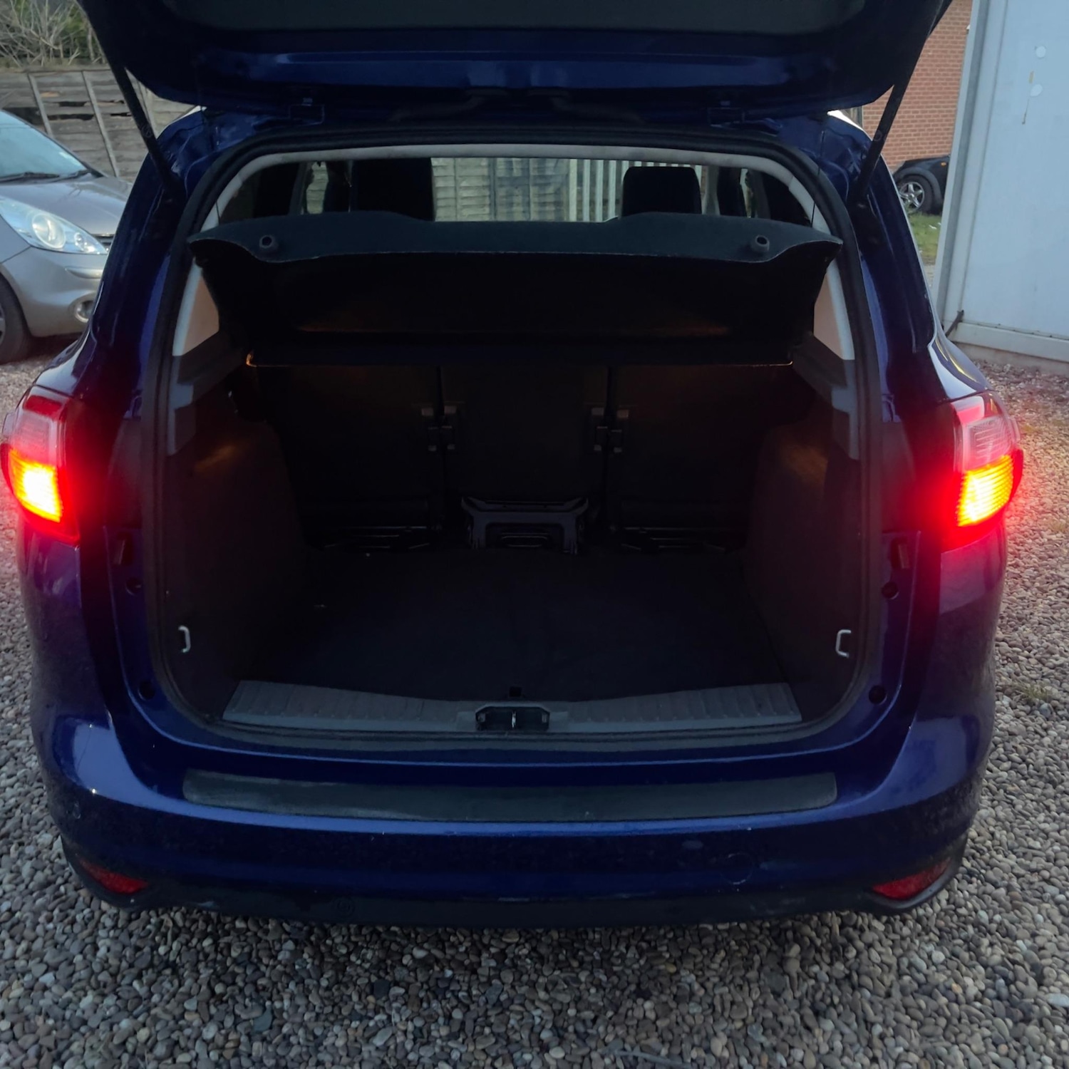 Vehicle 28