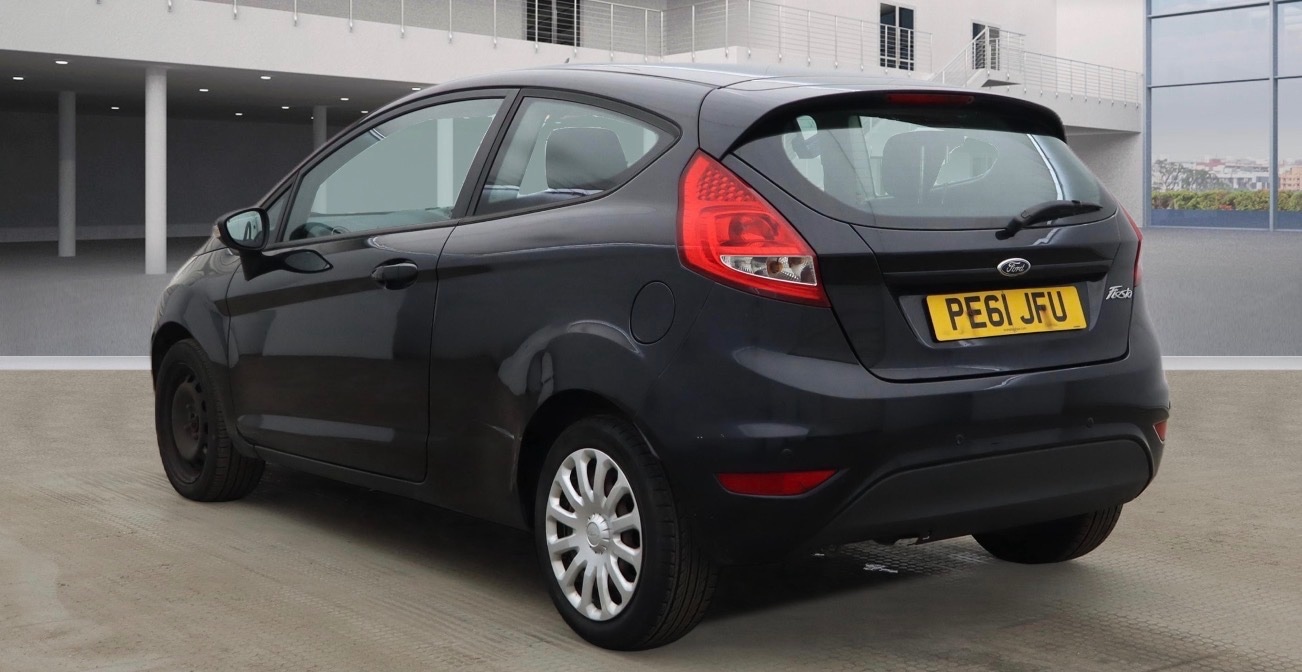 Used Ford Fiesta 2011 for sale - 77992049: Photo 4