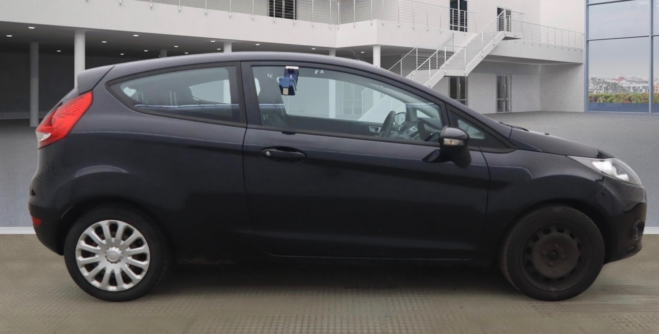 Used Ford Fiesta 2011 for sale - 77992049: Photo 5