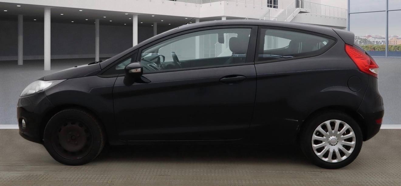 Used Ford Fiesta 2011 for sale - 77992049: Photo 6