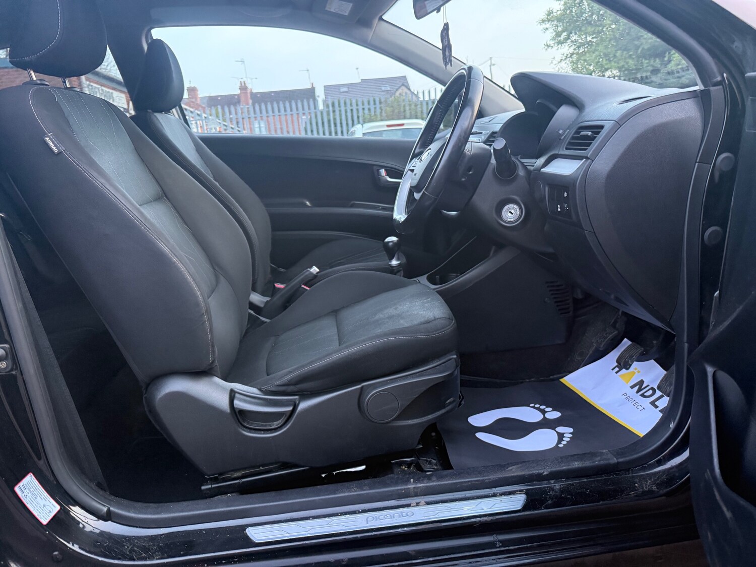 Used Kia Picanto 2015 for sale - 77968842: Photo 14