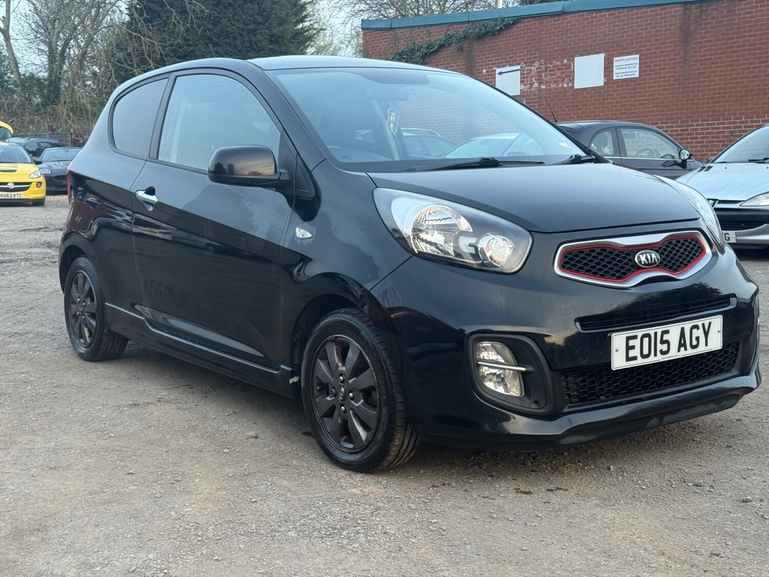 Used Kia Picanto 2015 for sale - 77968842: Photo 15
