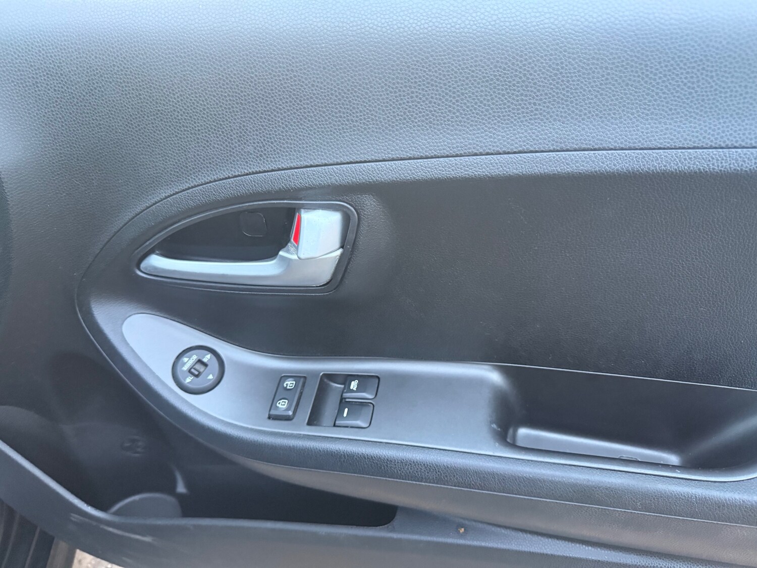 Used Kia Picanto 2015 for sale - 77968842: Photo 23