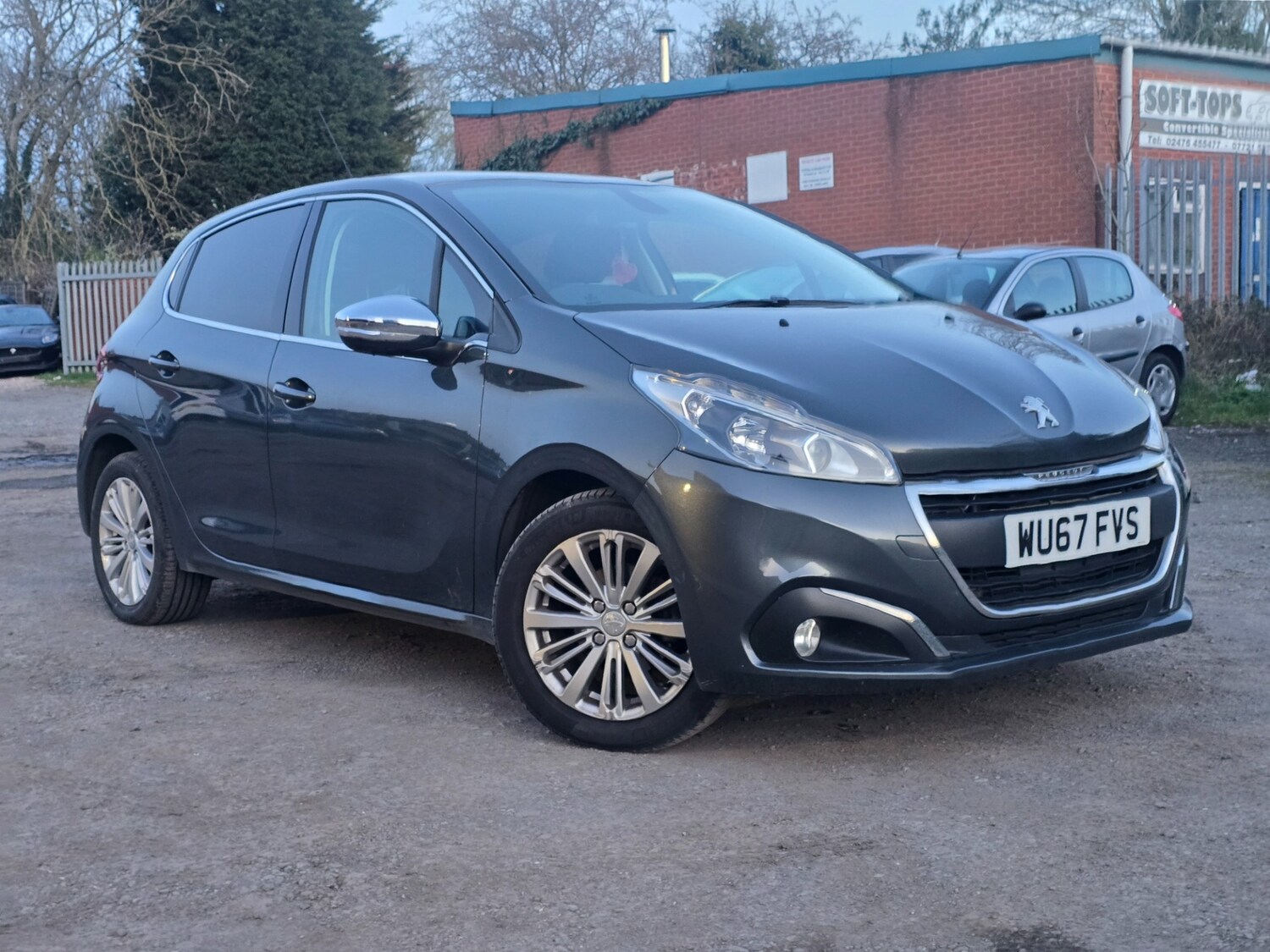 Used Peugeot 208 2017 for sale - 77938561: Photo 12