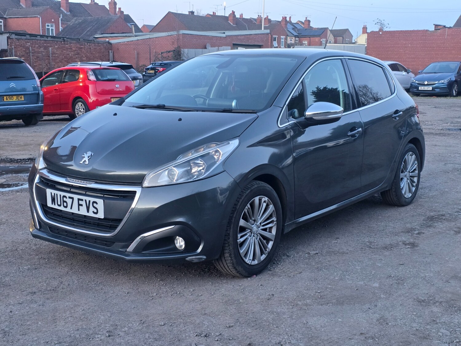 Used Peugeot 208 2017 for sale - 77938561: Photo 16